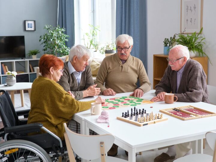 Dementia-Friendly Activities and Memory Cafes